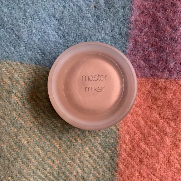 SOLD *FREE with purchase* RMS master Mixer - Picture 2 of 3